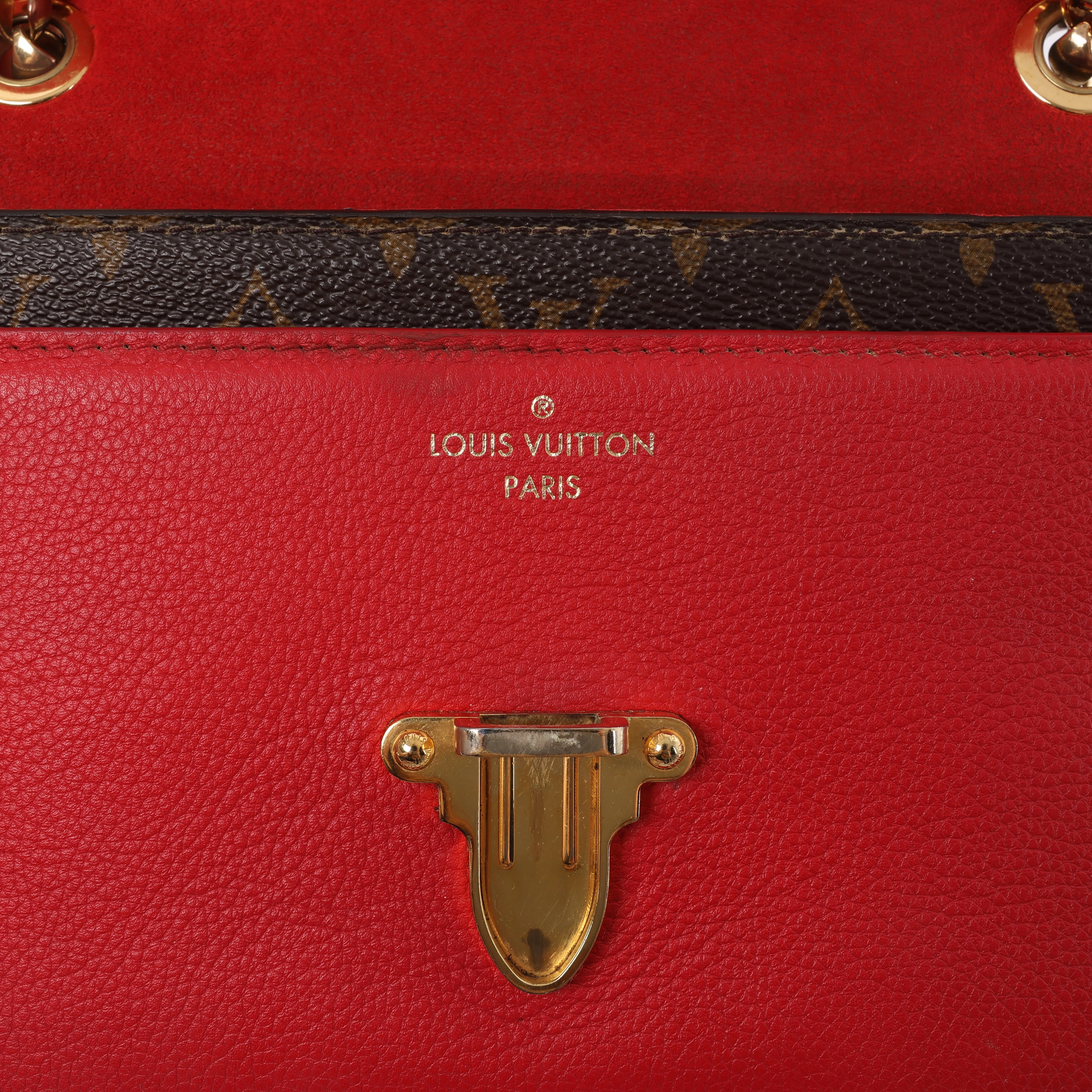 Bolso bandolera Louis Vuitton Victoire Monogram de lona en rojo M41731