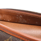 Bolso de mano Louis Vuitton Weekend PM Monogram Canvas en marrón M42425