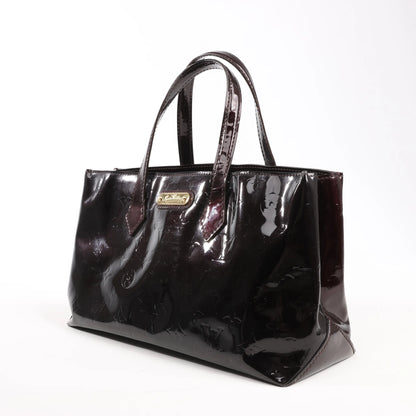 Louis Vuitton Wilshire PM Monogram Vernis Handbag in Burgundy M91644