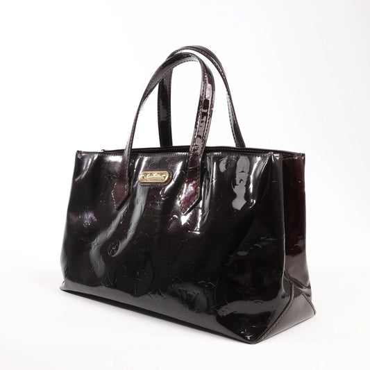 Louis Vuitton Wilshire PM Monogram Vernis Handbag in Burgundy M91644