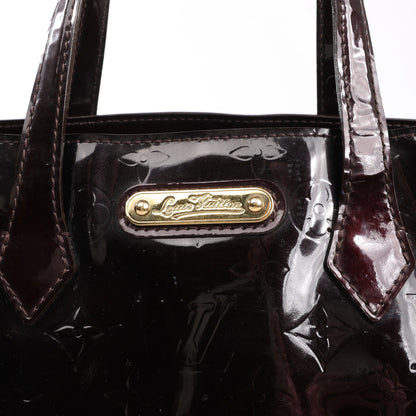 Louis Vuitton Wilshire PM Monogram Vernis Handbag in Burgundy M91644