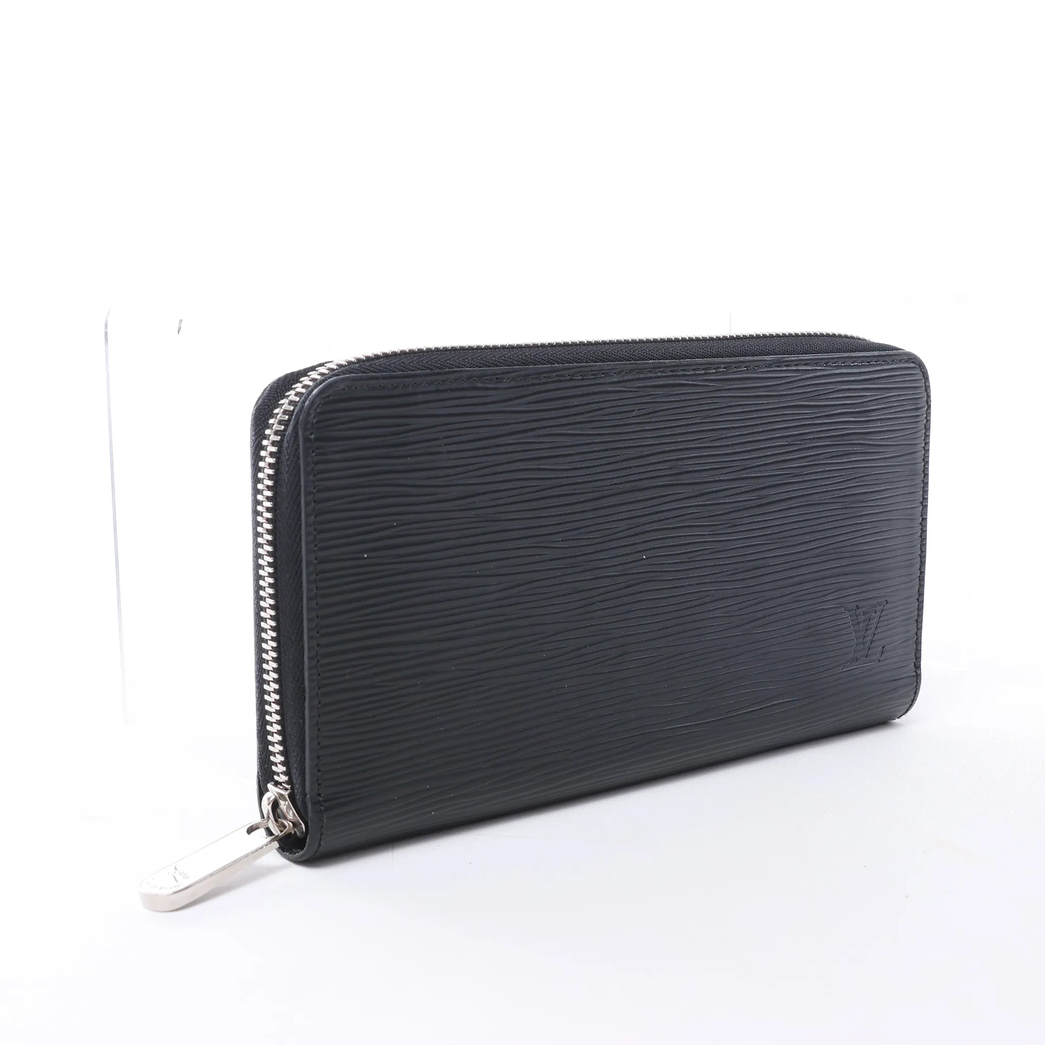 Louis Vuitton Zippy Epi Electric Wallet in Black M6007N