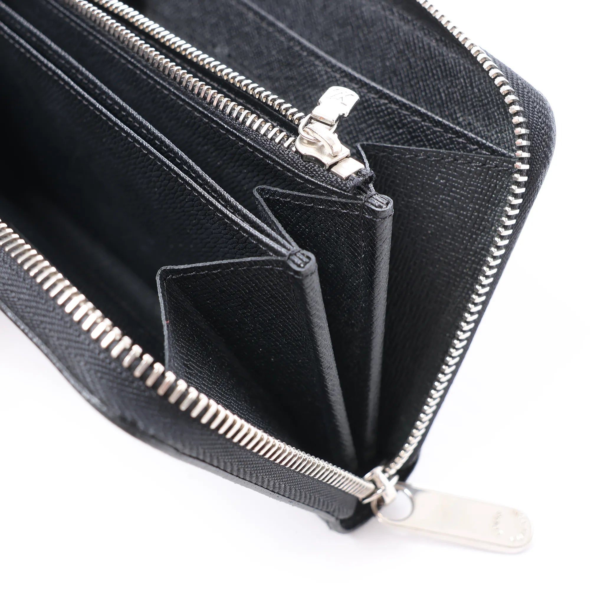 Louis Vuitton Zippy Epi Electric Wallet in Black M6007N