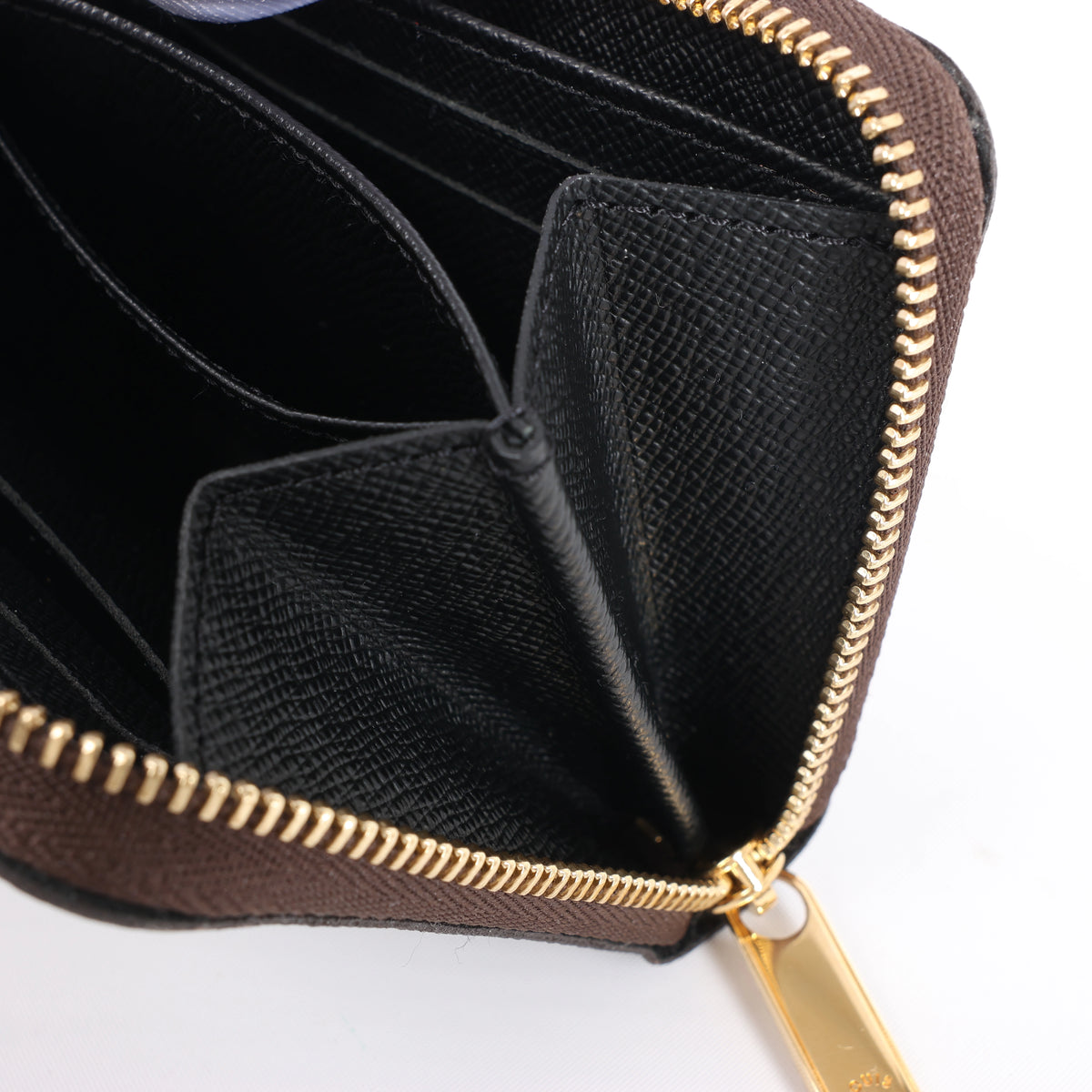 Louis Vuitton Zippy Monogram Giant Reverse Wallet in Brown M69354