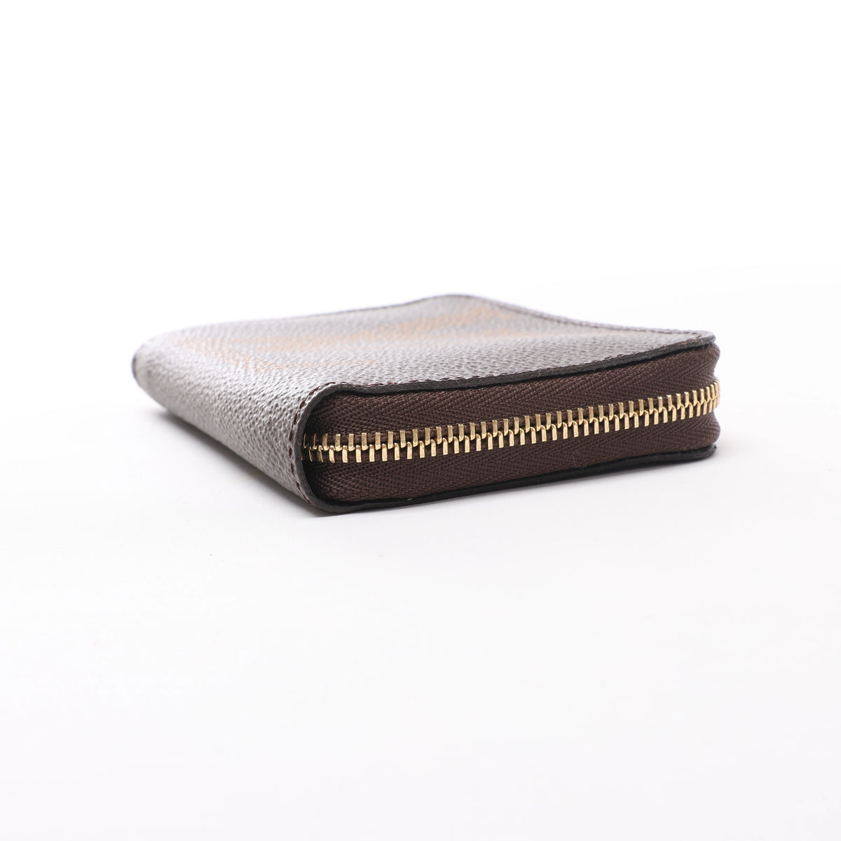 Louis Vuitton Zippy Monogram Giant Reverse Wallet in Brown M69354