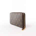 Louis Vuitton 2015 Christmas Animation Zippy Monogram Wallet in Brown x Pink CA3145