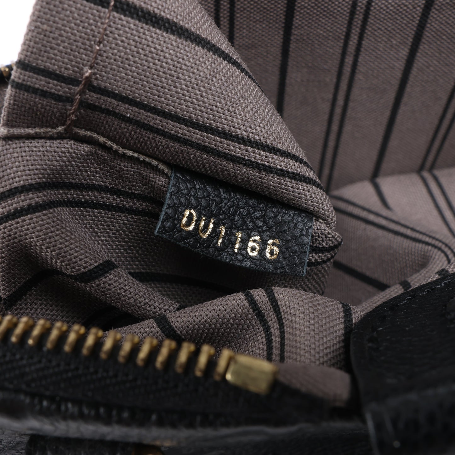 Louis Vuitton Monogram Empreinte Mazarine MM Handbag in Black M50643