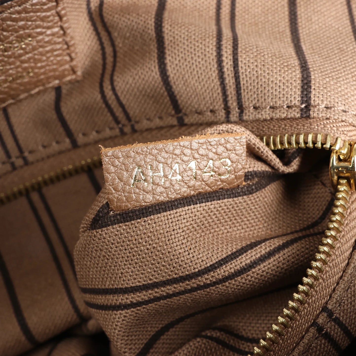 Louis Vuitton Monogram Empreinte Speedy 25 Bandoulière 2Way Handbag in Beige M41019