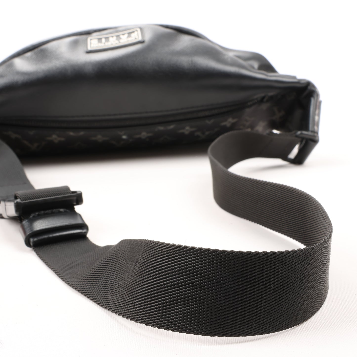 Louis Vuitton Monogram Canvas Galaxy Discovery Bumbag Crossbody Bag M44444