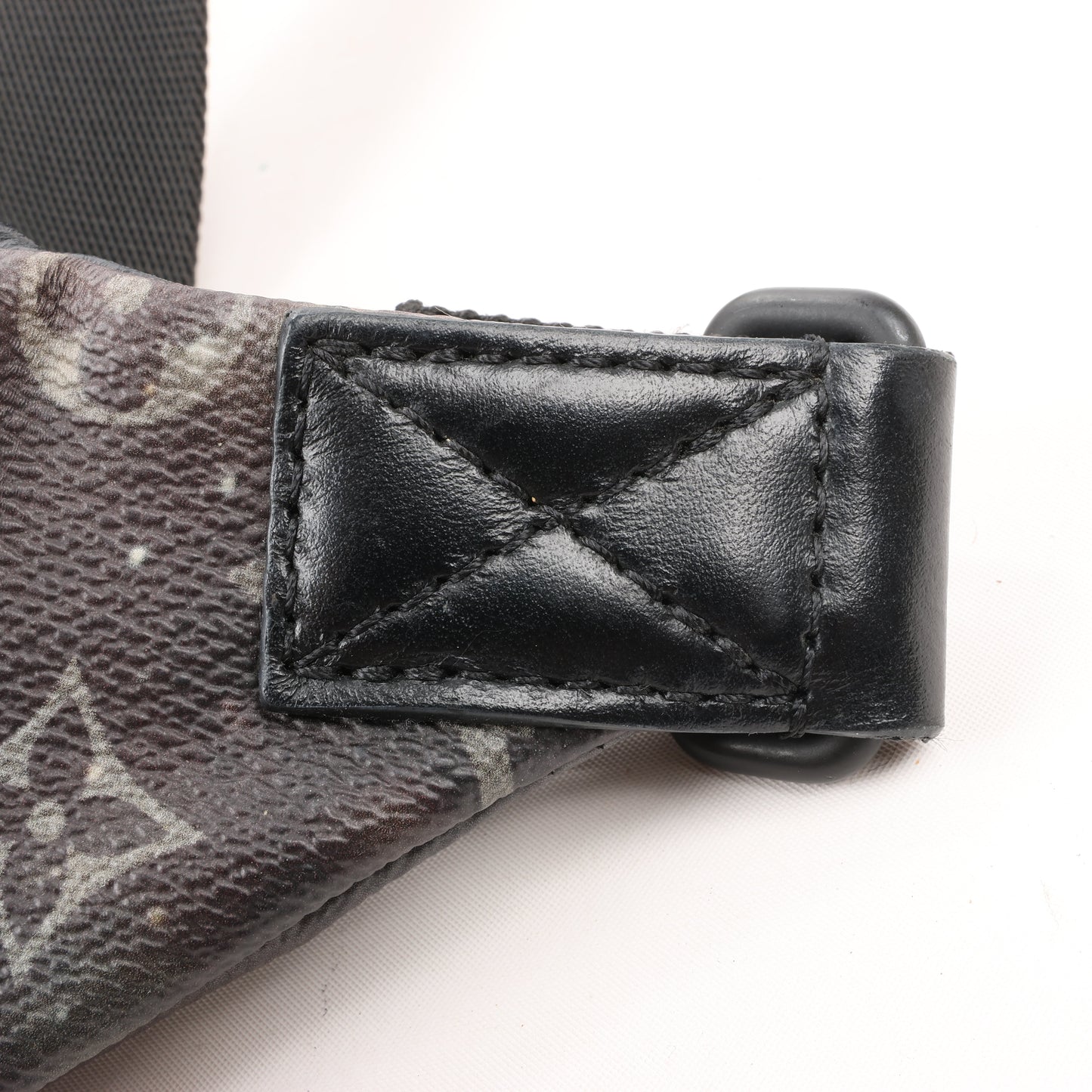 Louis Vuitton Monogram Canvas Galaxy Discovery Bumbag Crossbody Bag M44444