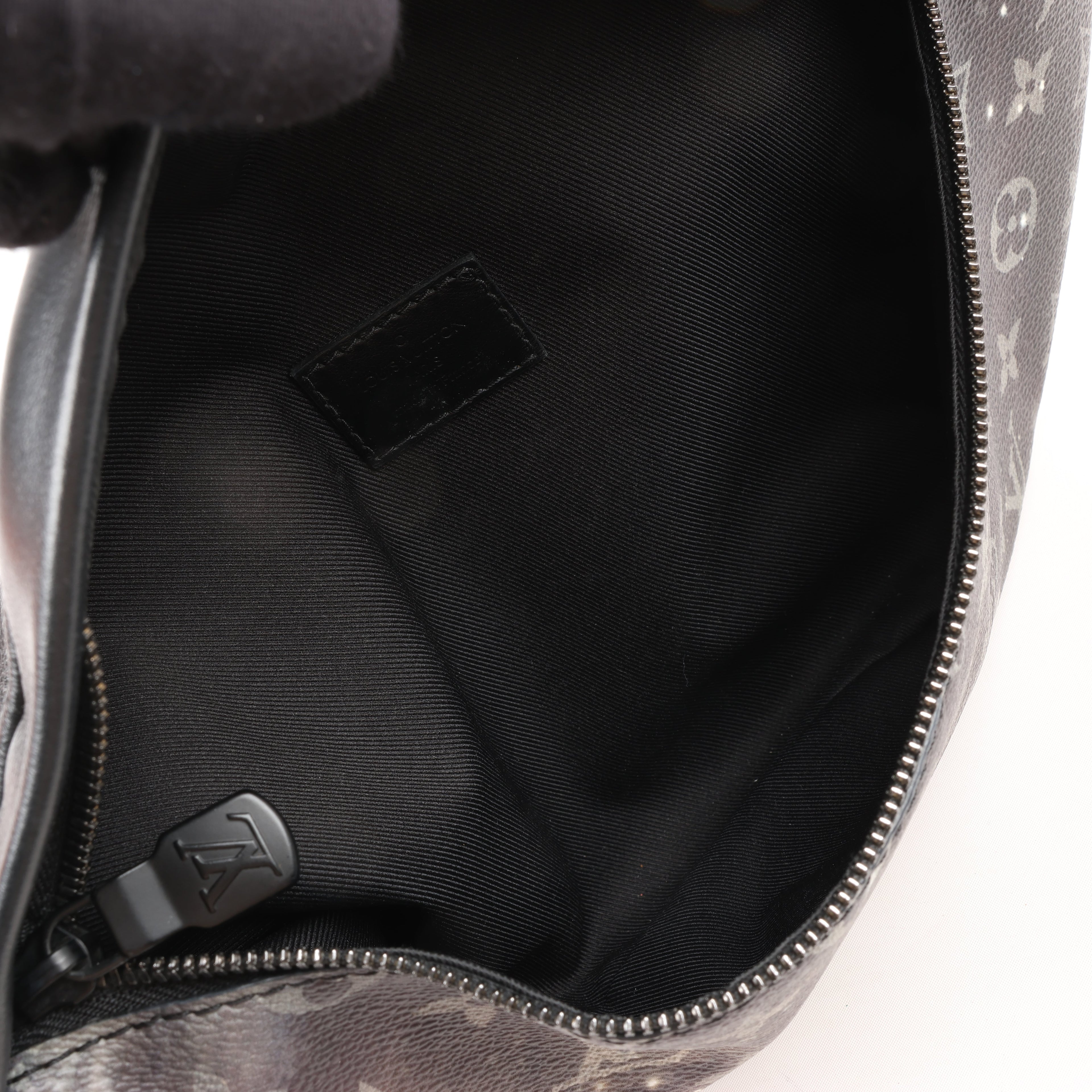 Louis Vuitton Monogram Canvas Galaxy Discovery Bumbag Crossbody Bag M44444