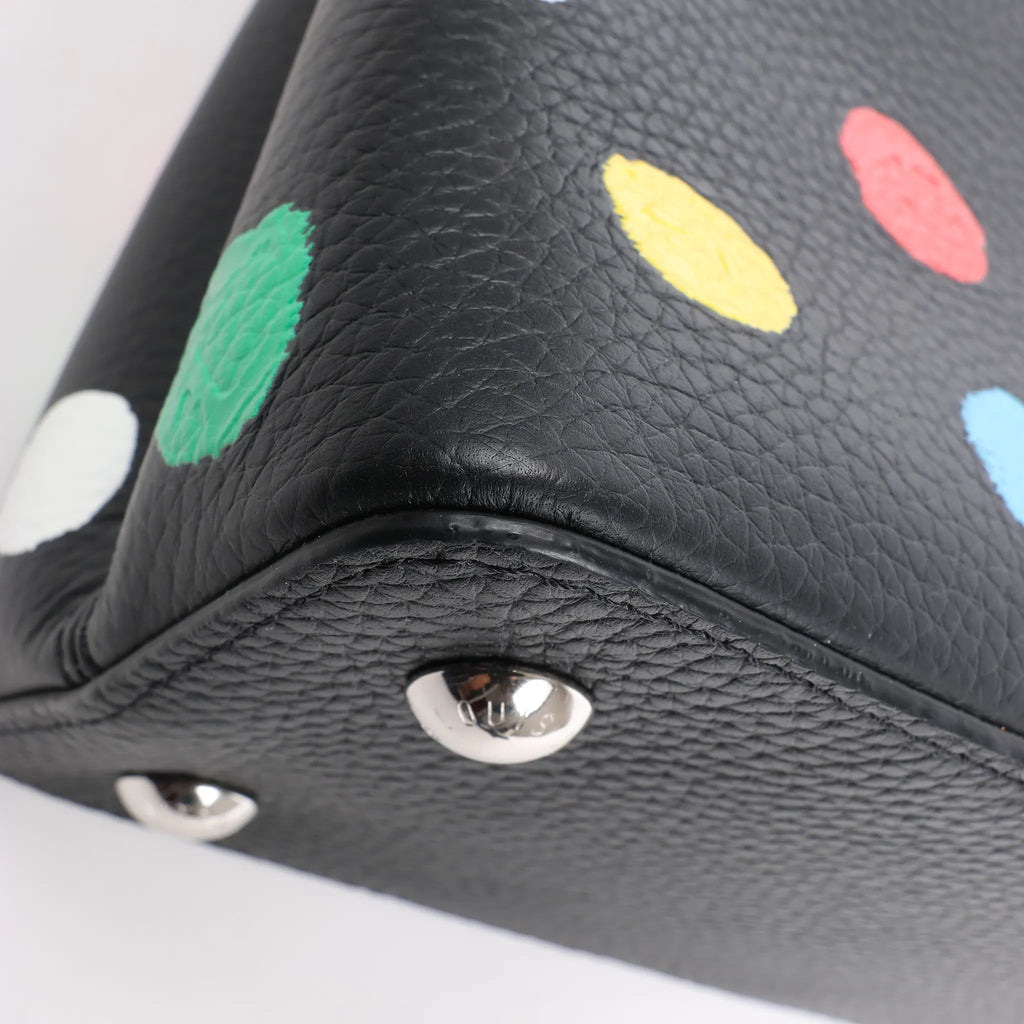 Louis Vuitton x  Taurillon Capucines MM 2Way Handbag in Black M21663