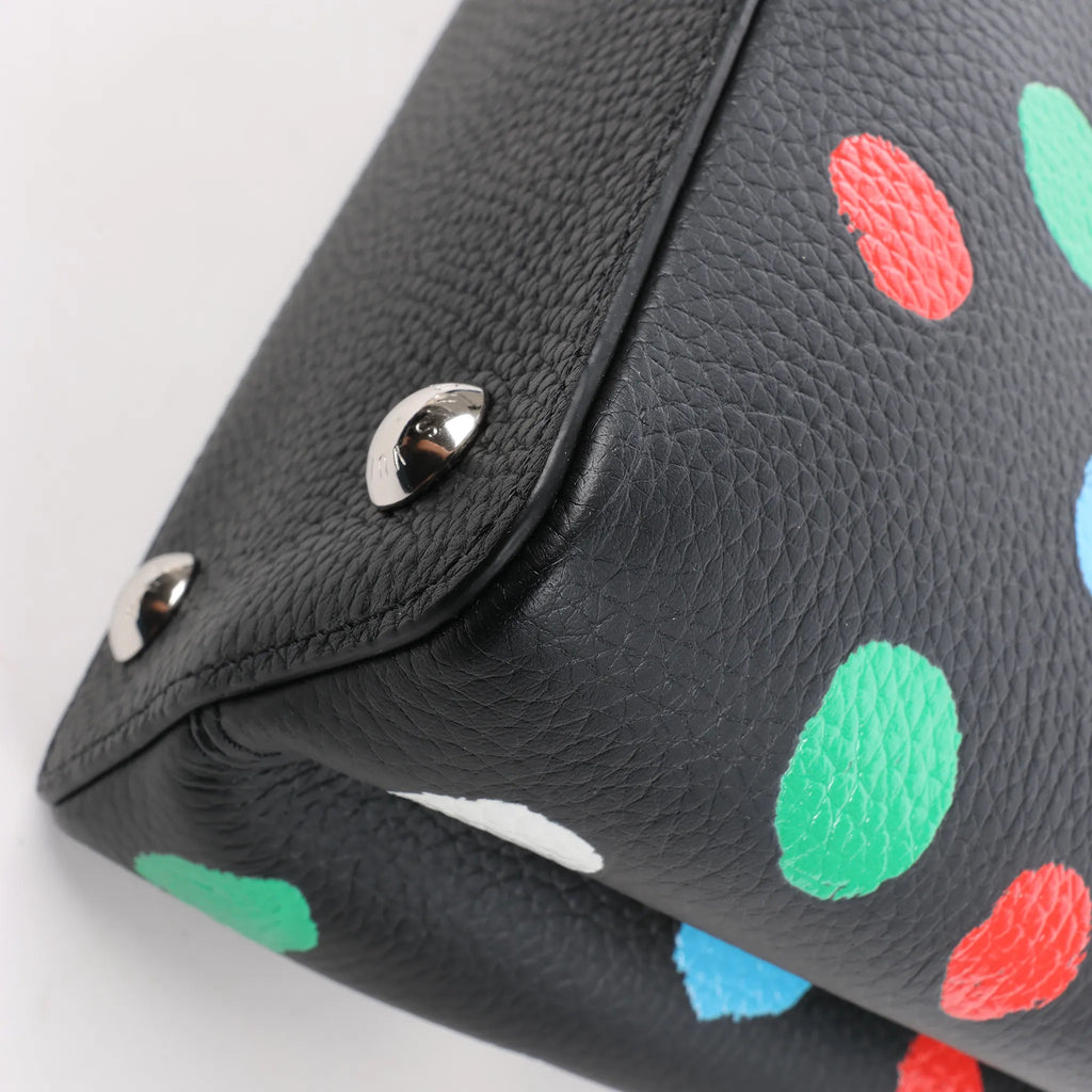 Louis Vuitton x  Taurillon Capucines MM 2Way Handbag in Black M21663