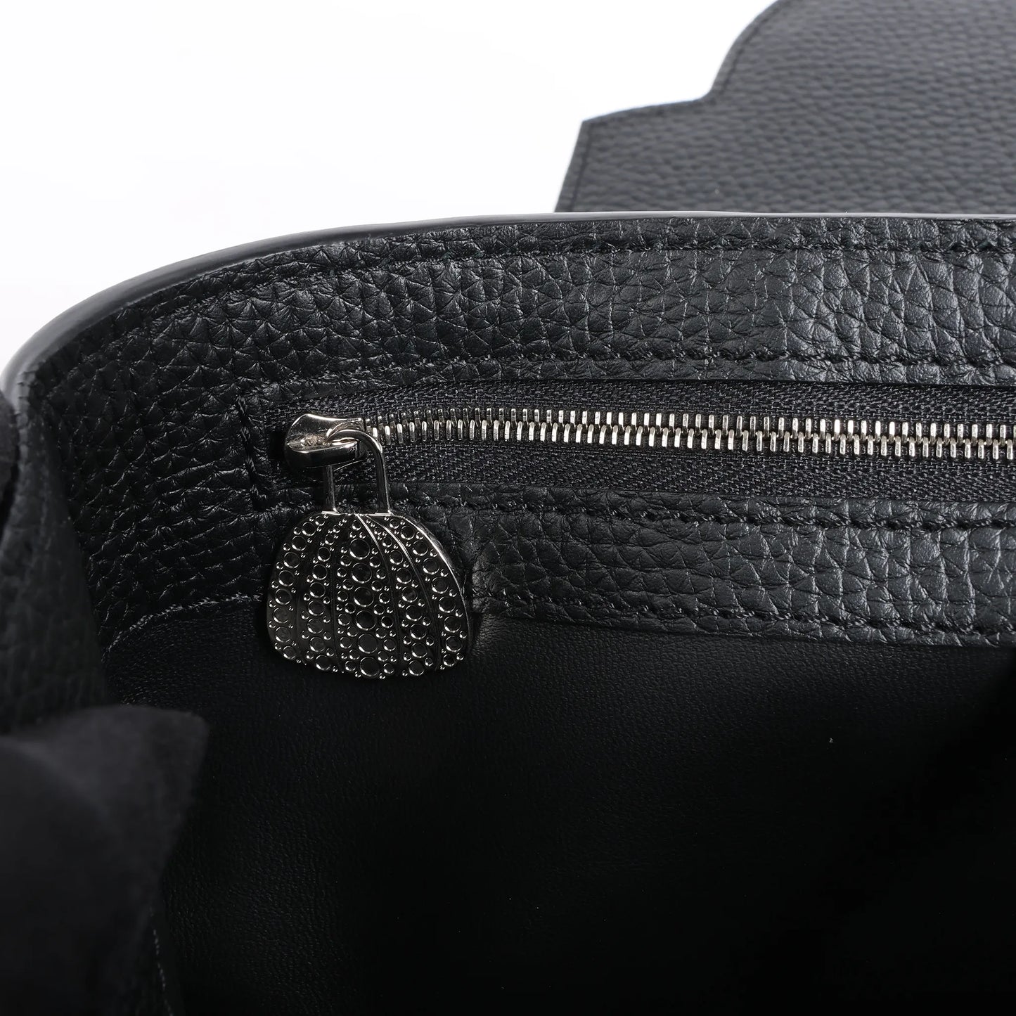 Sac à main Louis Vuitton x Taurillon Capucines MM 2 en 1 noir M21663