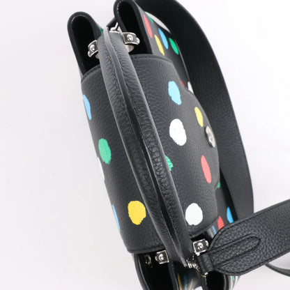 Sac à main Louis Vuitton x Taurillon Capucines MM 2 en 1 noir M21663