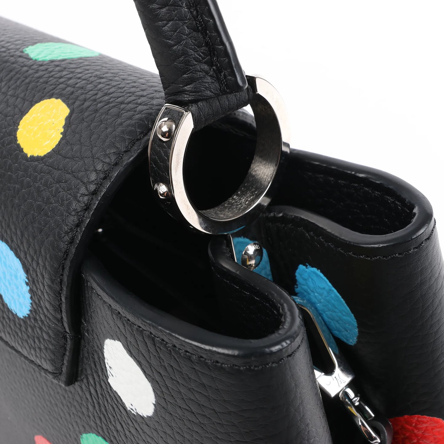 Louis Vuitton x  Taurillon Capucines MM 2Way Handbag in Black M21663