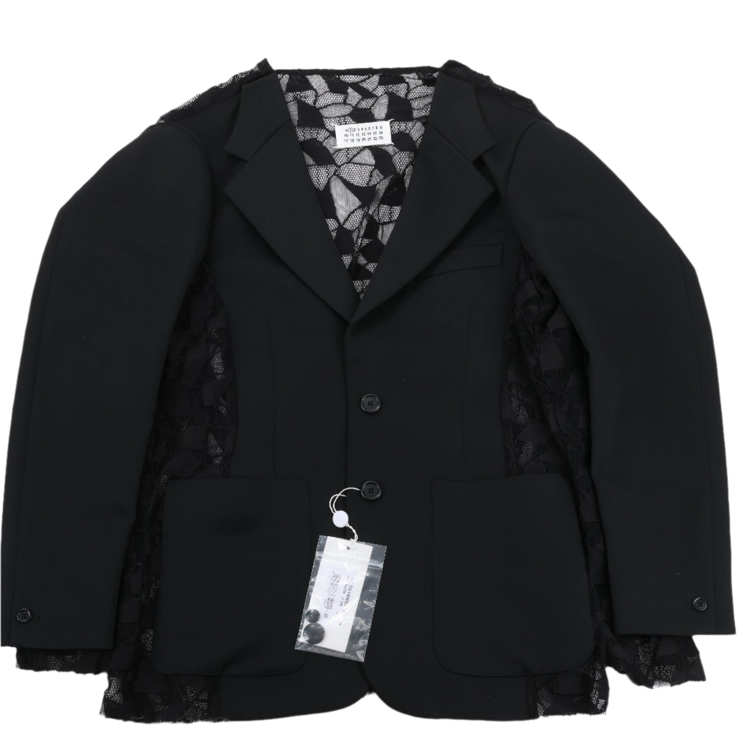 Blazer noir Maison Margiela avec superposition de dentelle, taille 40