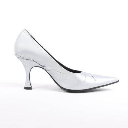MAISON MARGIELA MM6 9 cm Laminated Leather Pumps in Silver, Size 37 EU