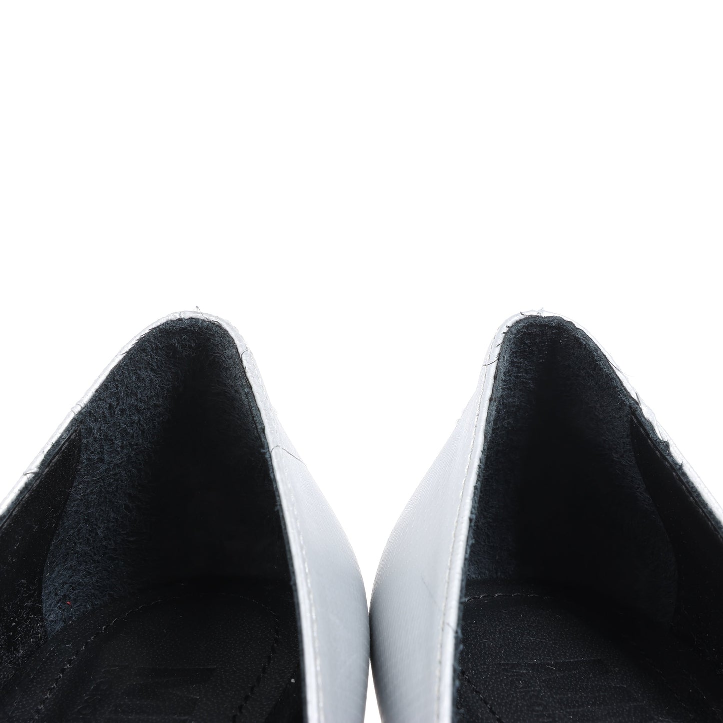 MAISON MARGIELA MM6 9 cm Laminated Leather Pumps in Silver, Size 37 EU