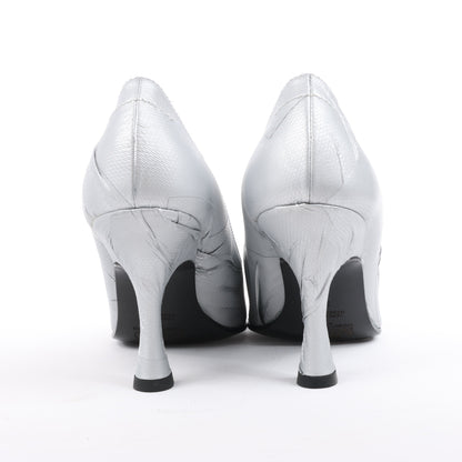 MAISON MARGIELA MM6 9 cm Laminated Leather Pumps in Silver, Size 37 EU