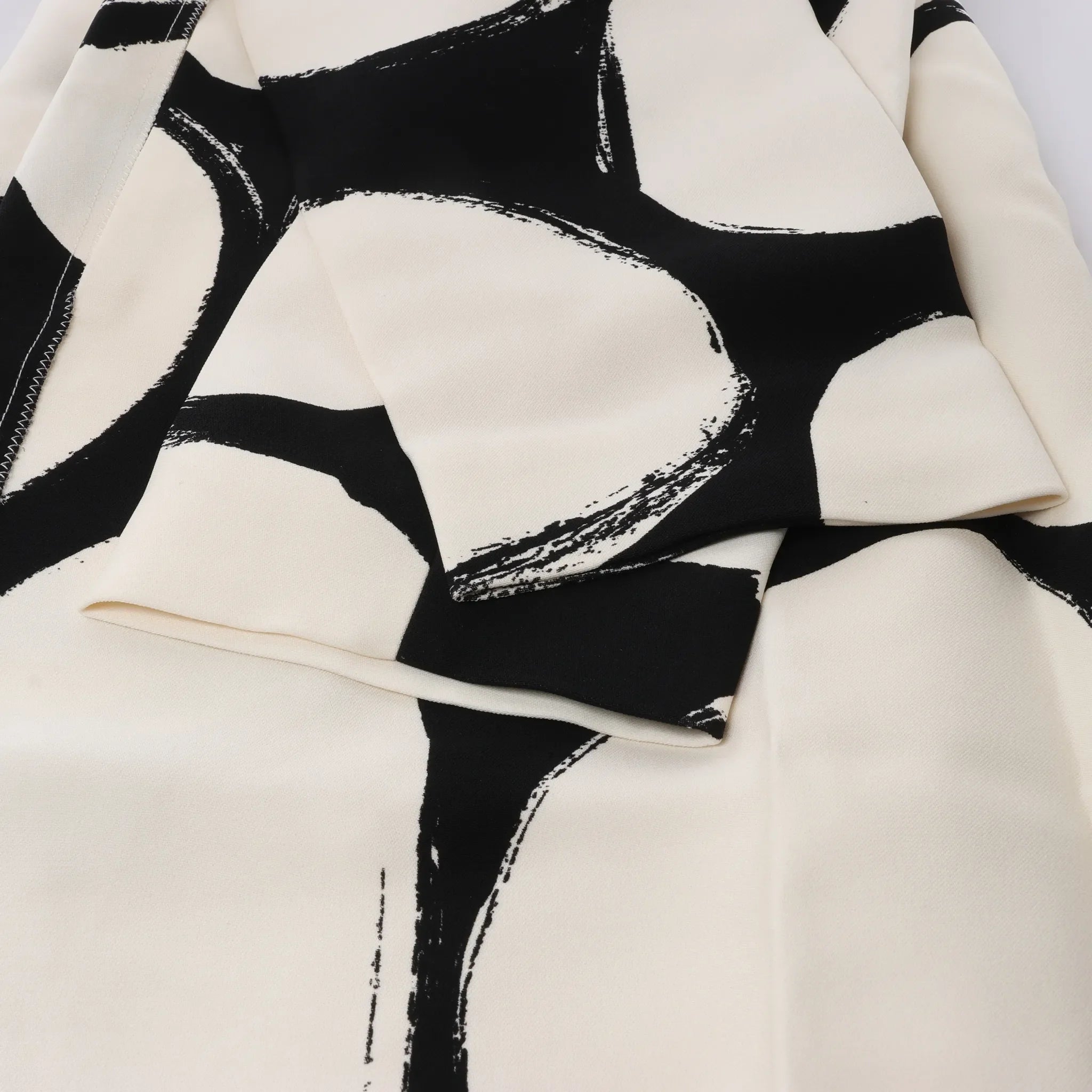 Marni Printed Crepe Midi Dress in Cream x Black, Size 46 IT