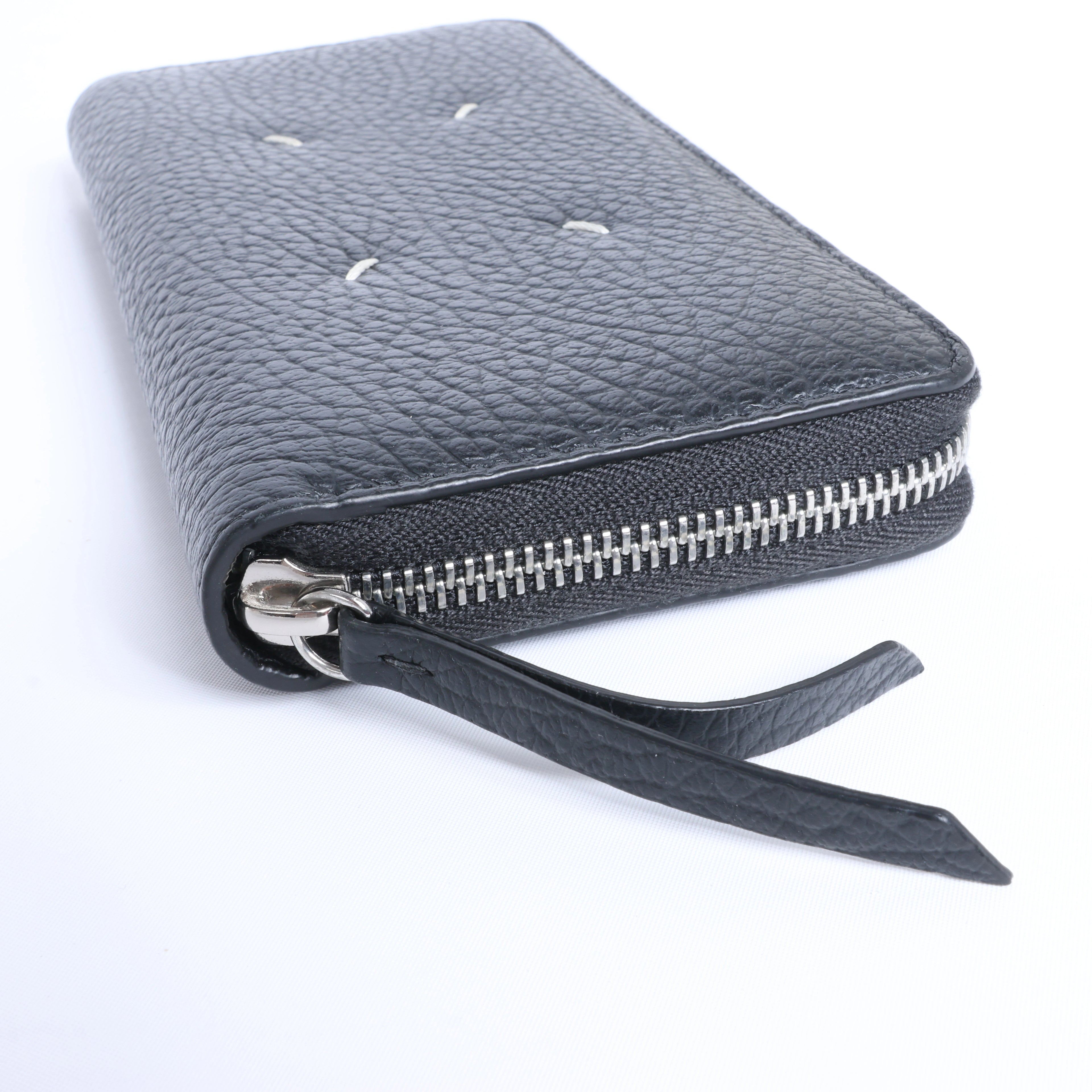 Cartera continental de piel lisa negra de Bottega Veneta