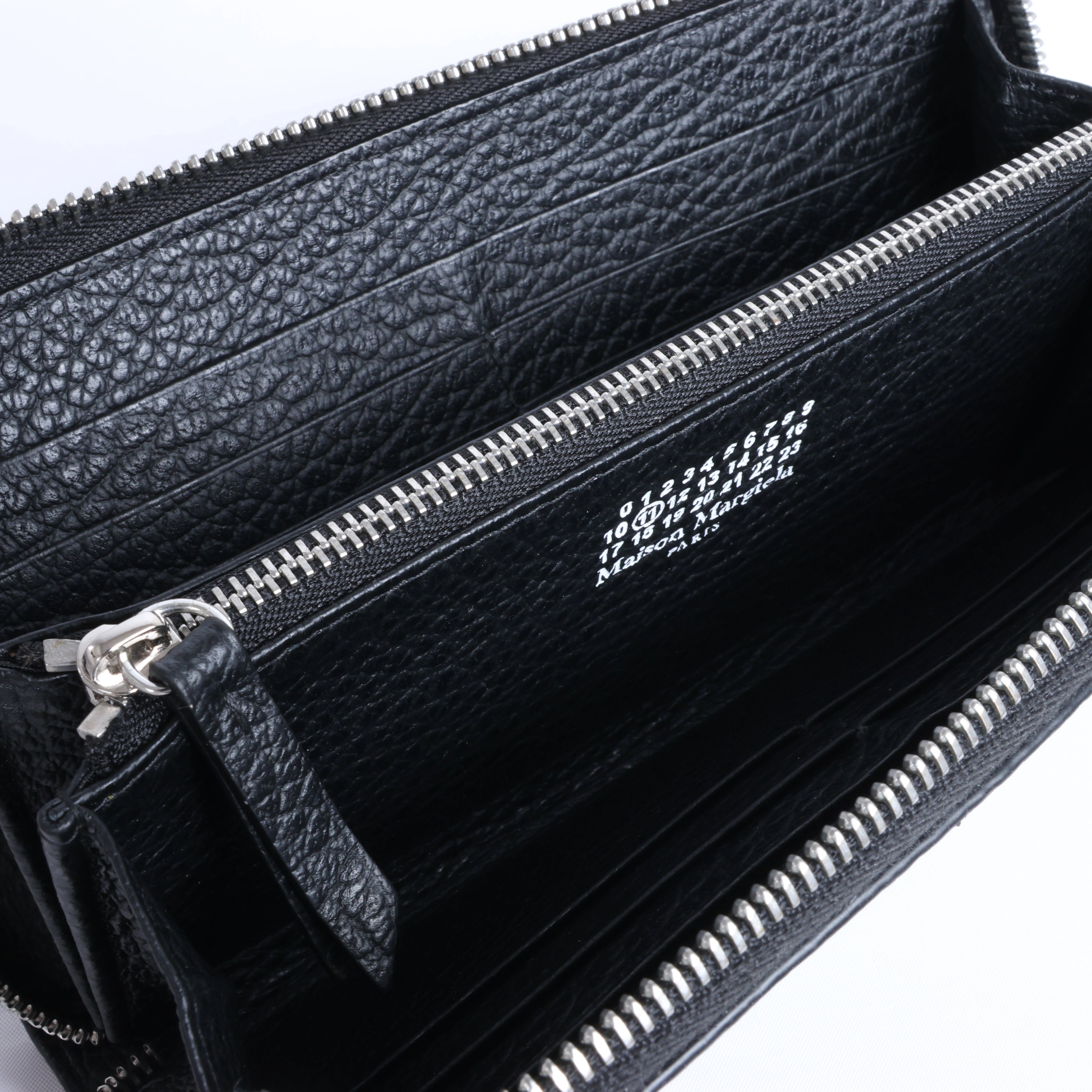 Cartera continental de piel lisa negra de Bottega Veneta