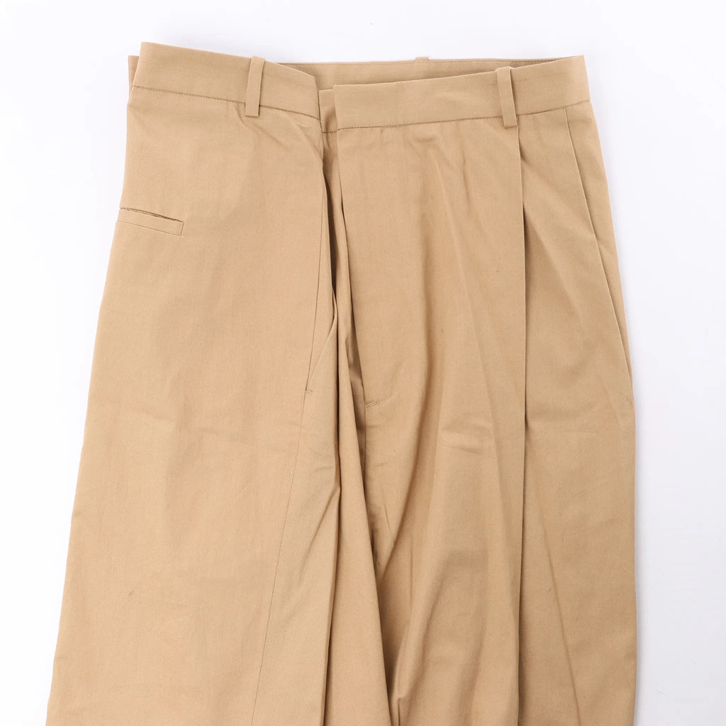 Maison Margiela Pleated Cotton Gabardine Straight Leg Pants in Beige, Size 40 IT