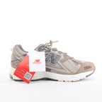 New Balance x N.HOOLYWOOD Leather x Fabric Sneakers in Gray x Brown M1906NIH