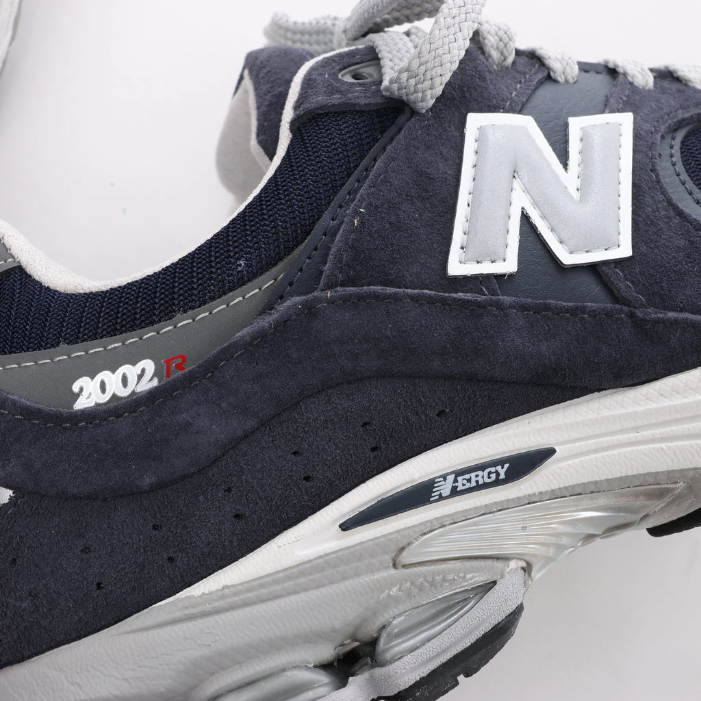 New Balance Suede & Leather Sneakers in Navy x gray M2002RXK, Size EU 42.5
