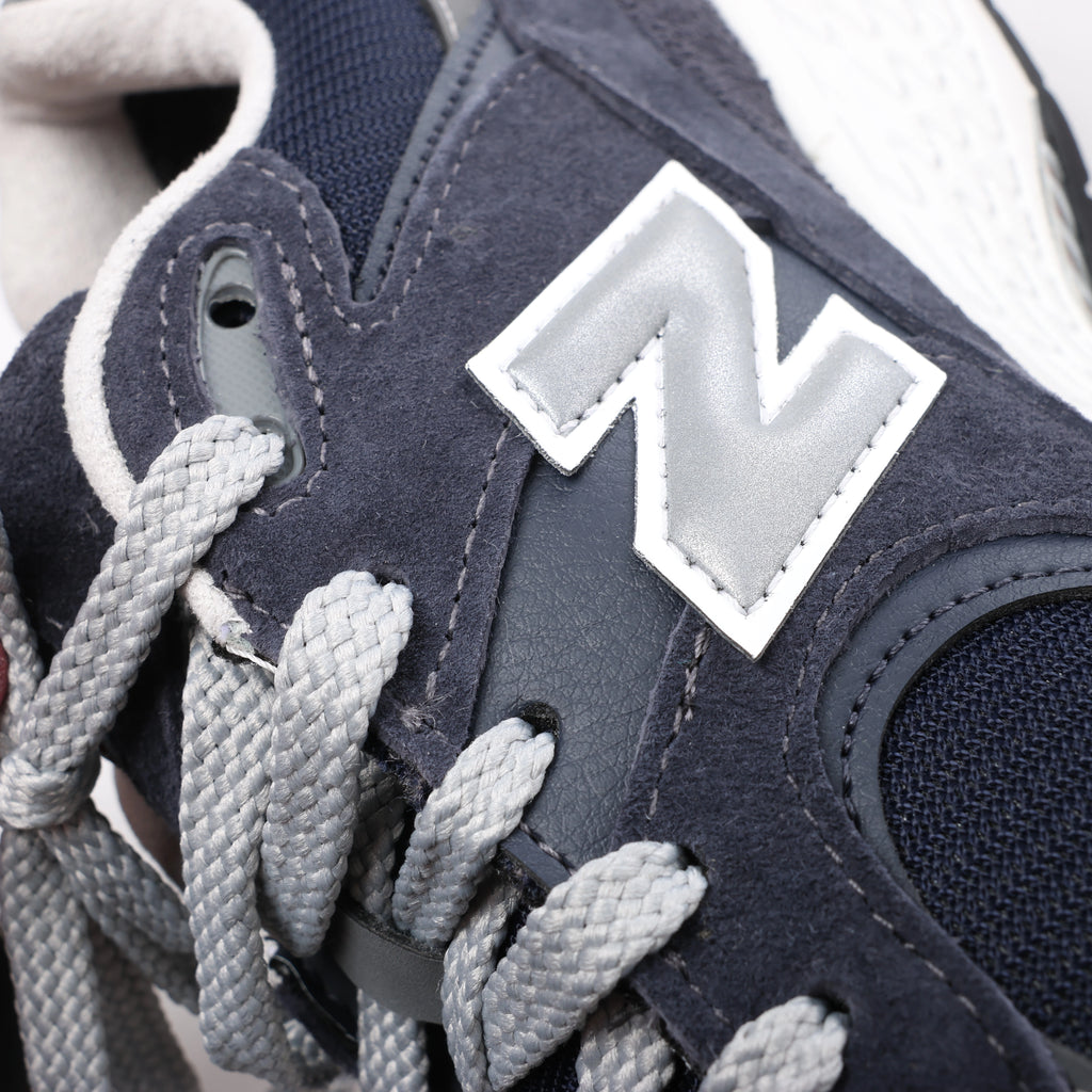 New Balance Suede & Leather Sneakers in Navy x gray M2002RXK, Size EU 42.5