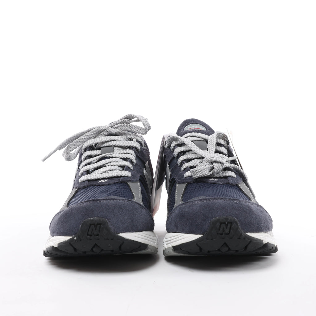 New Balance Suede & Leather Sneakers in Navy x gray M2002RXK, Size EU 42.5