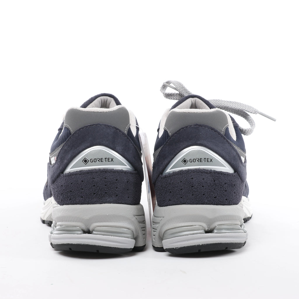 New Balance Suede & Leather Sneakers in Navy x gray M2002RXK, Size EU 42.5