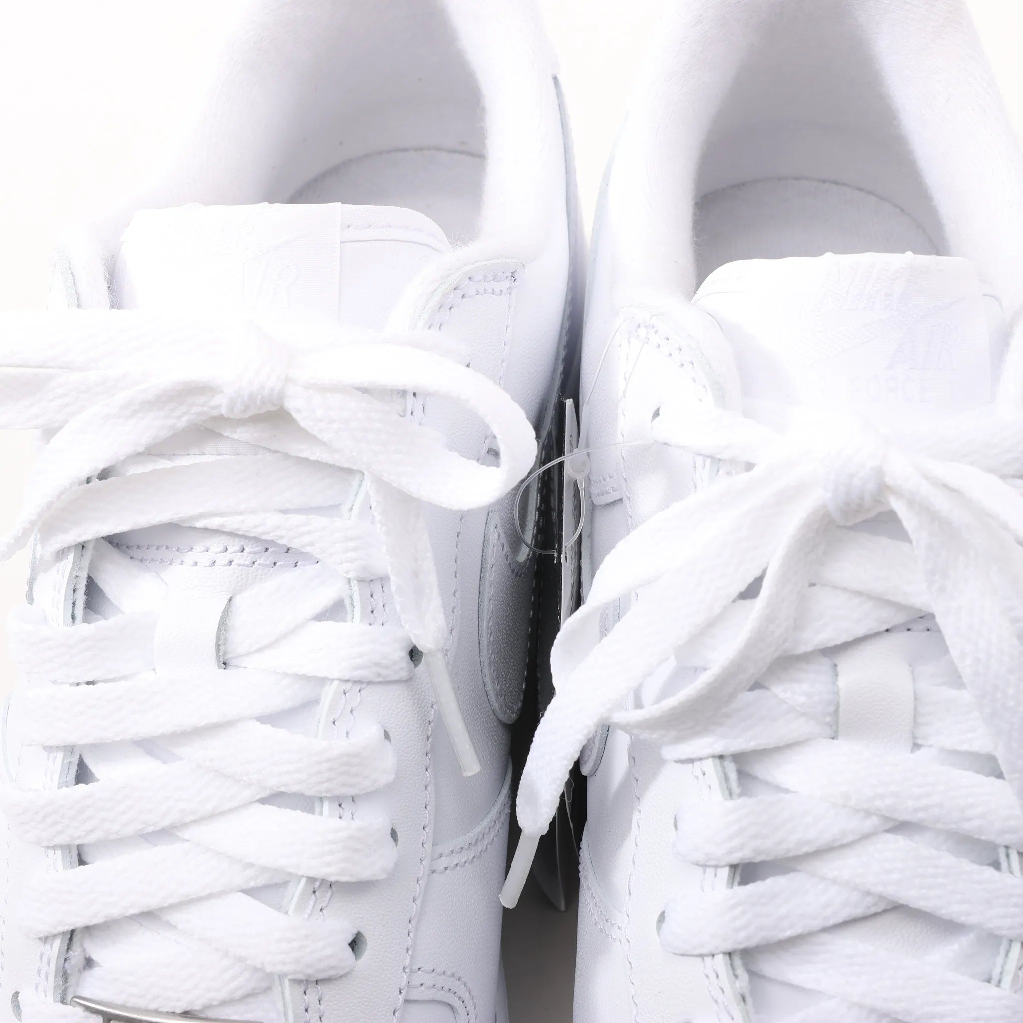 Nike x Supreme AIR FORCE 1 LOW SP Leather Sneakers in White CU9225-100, Size 43 EU