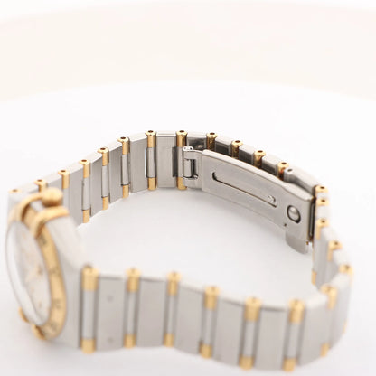 Omega Constellation 1362.30 58366585 SS QZ Uhr mit beigem Zifferblatt