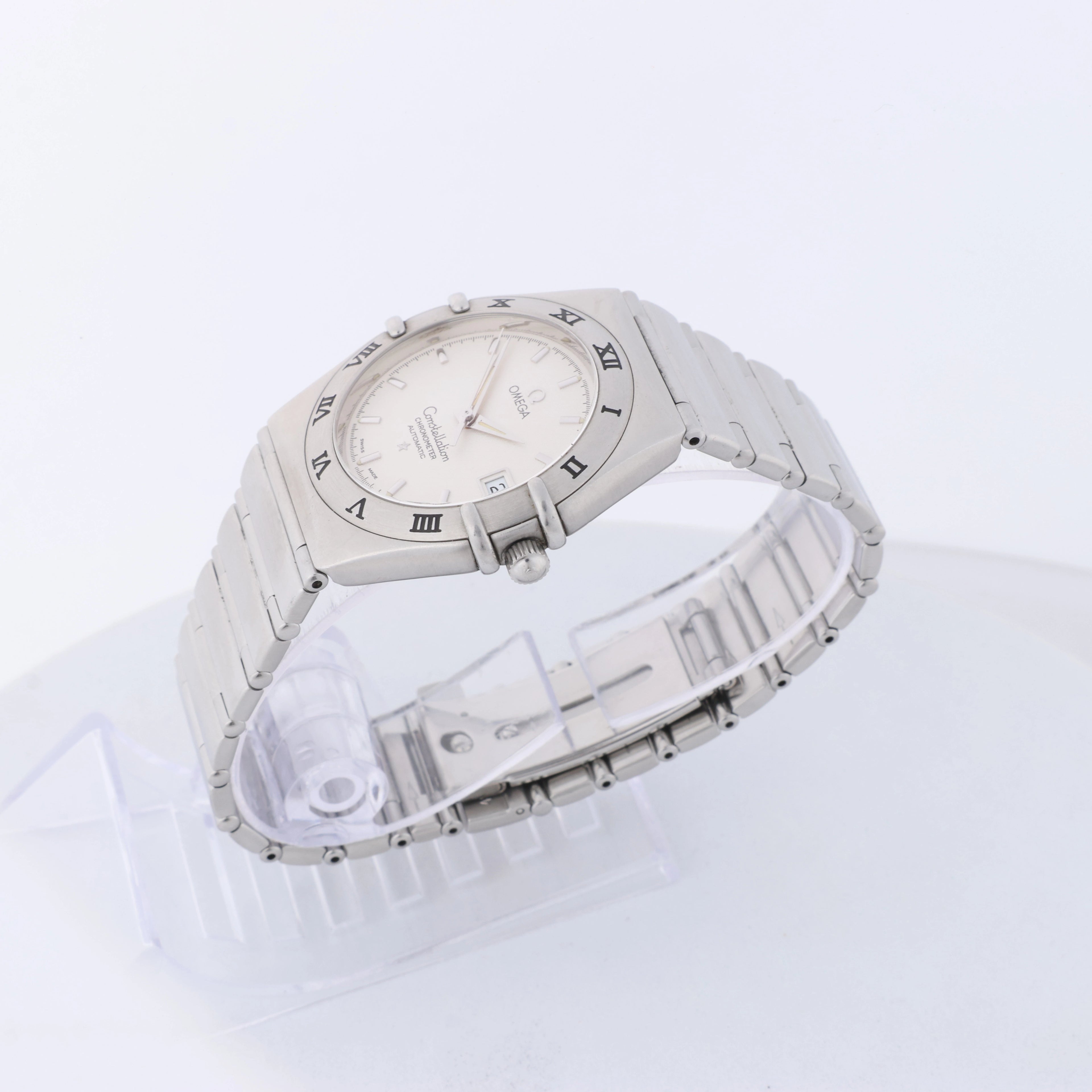 Omega Constellation 1502.30 Automatic Wristwatch Silver Dial