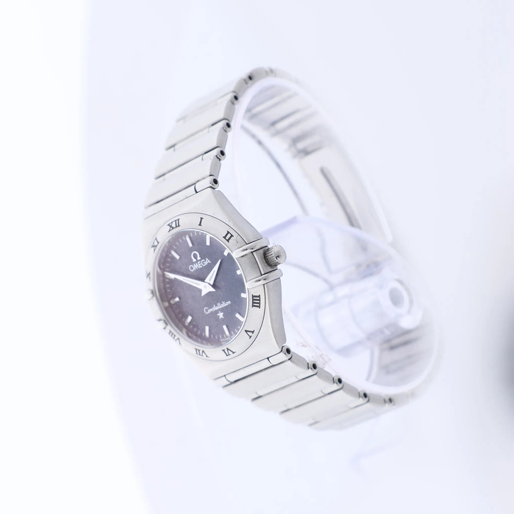 Omega Constellation 1562.40 56661464 SS QZ Watch with Navy Blue Dial