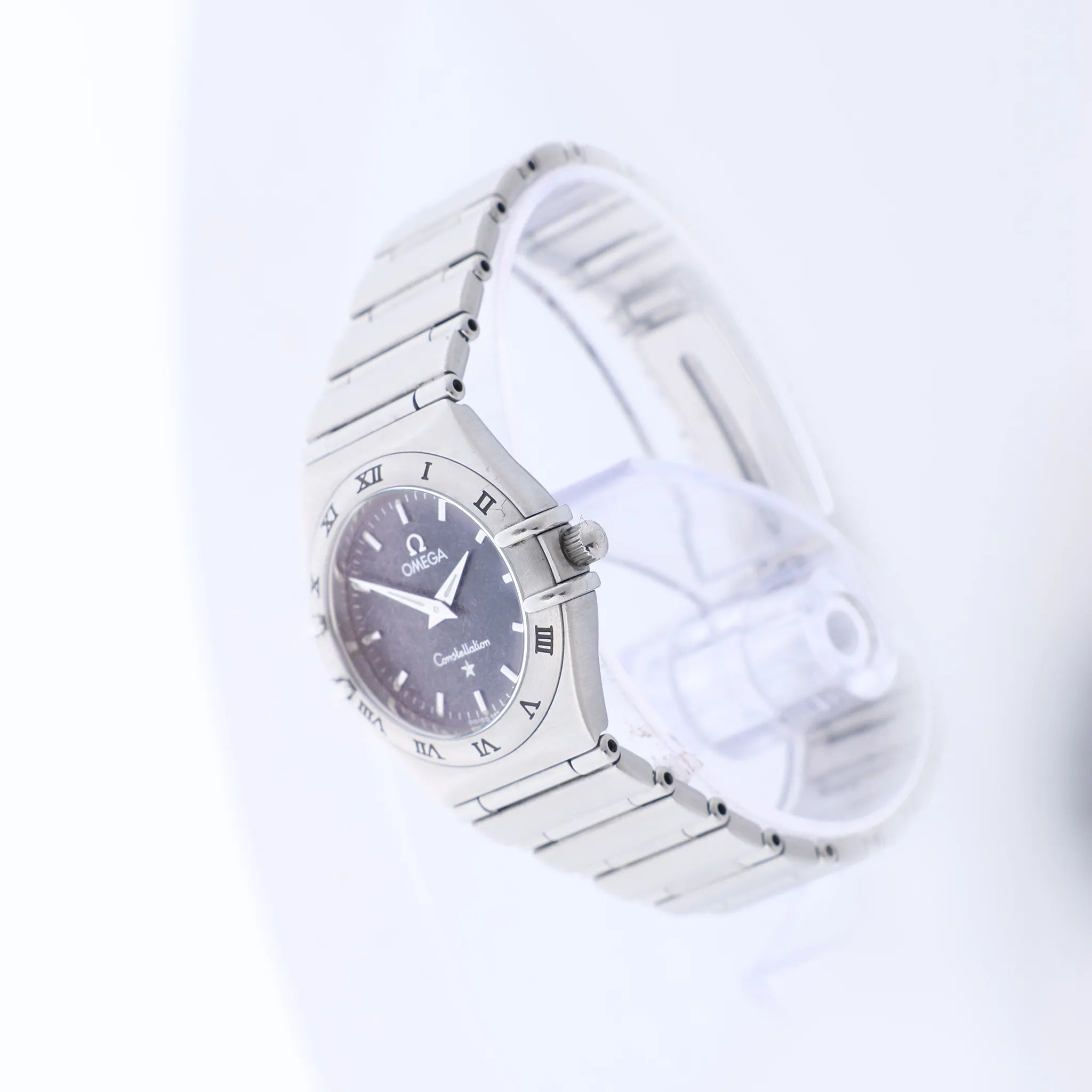 Omega Constellation 1562.40 56661464 SS QZ Watch with Navy Blue Dial