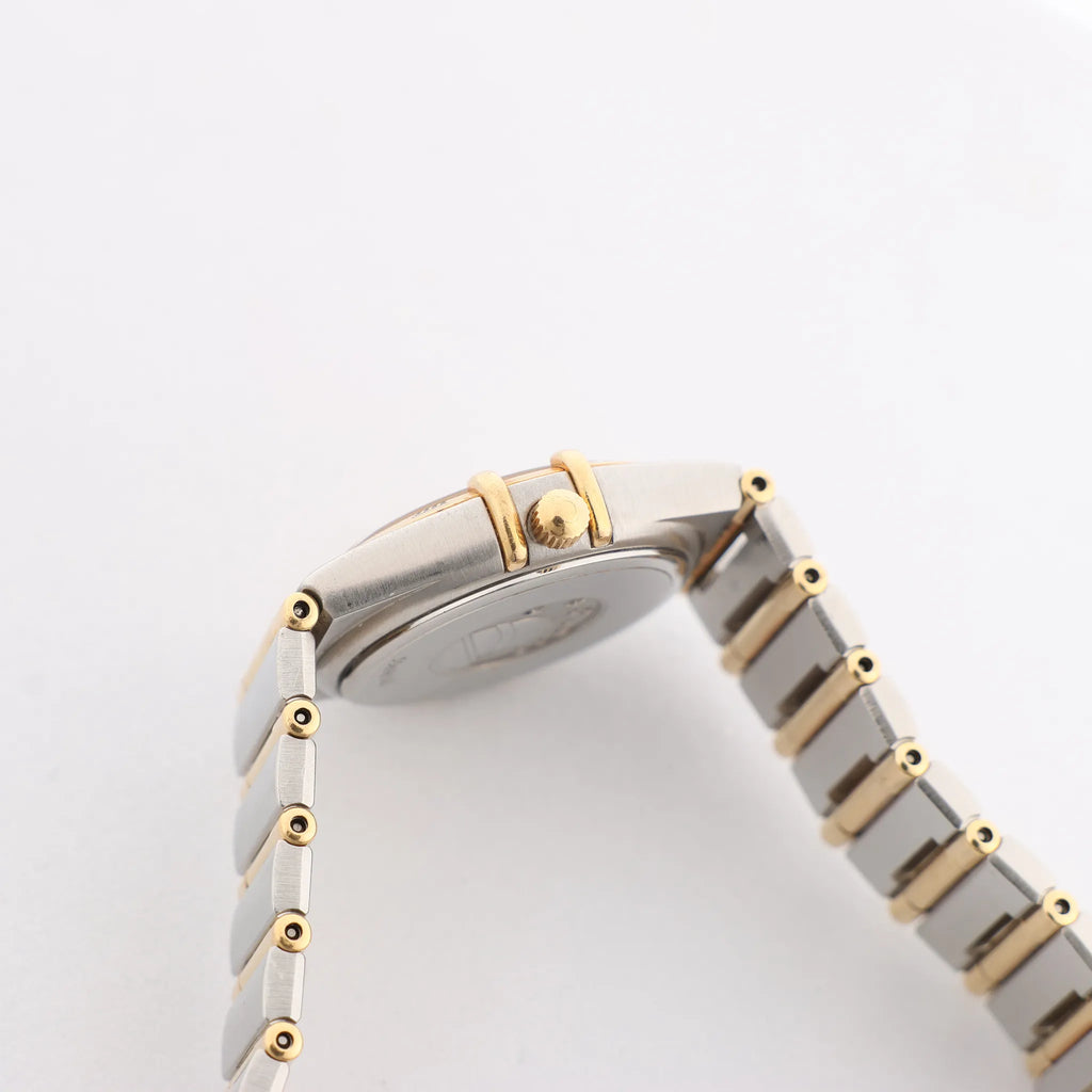 Omega Constellation 1262.10.00 SS YG QZ Watch with Gold Dial