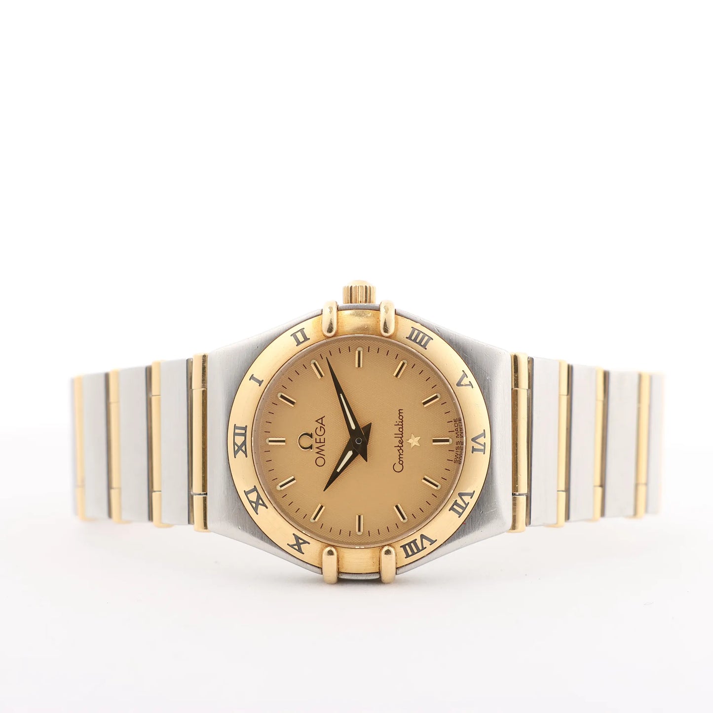 Montre Omega Constellation 1262.10.00 SS YG QZ avec cadran en or