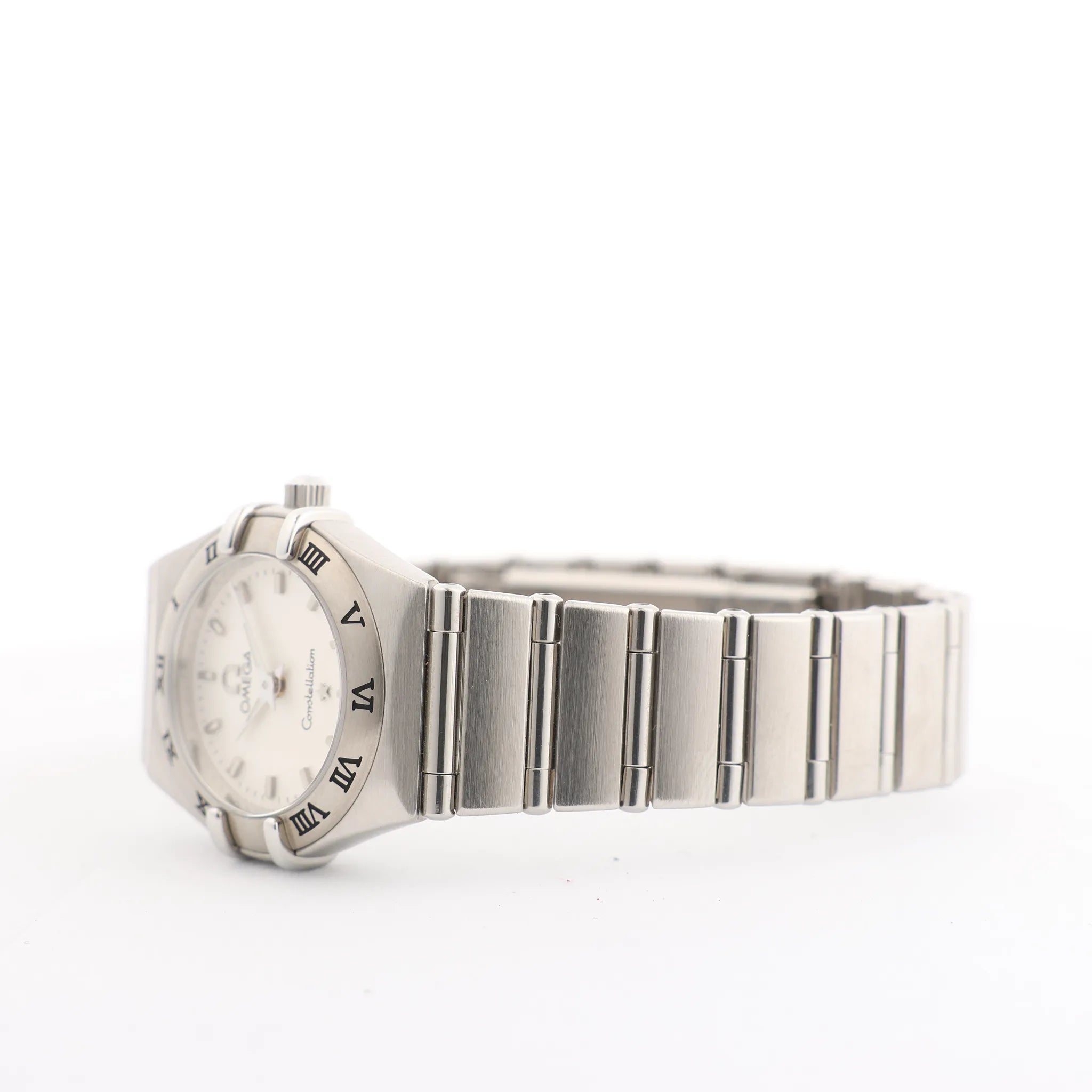 Omega Constellation 1562.30.00 SS QZ Watch with White Dial