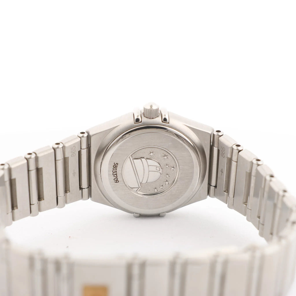 Omega Constellation 1562.30.00 SS QZ Watch with White Dial