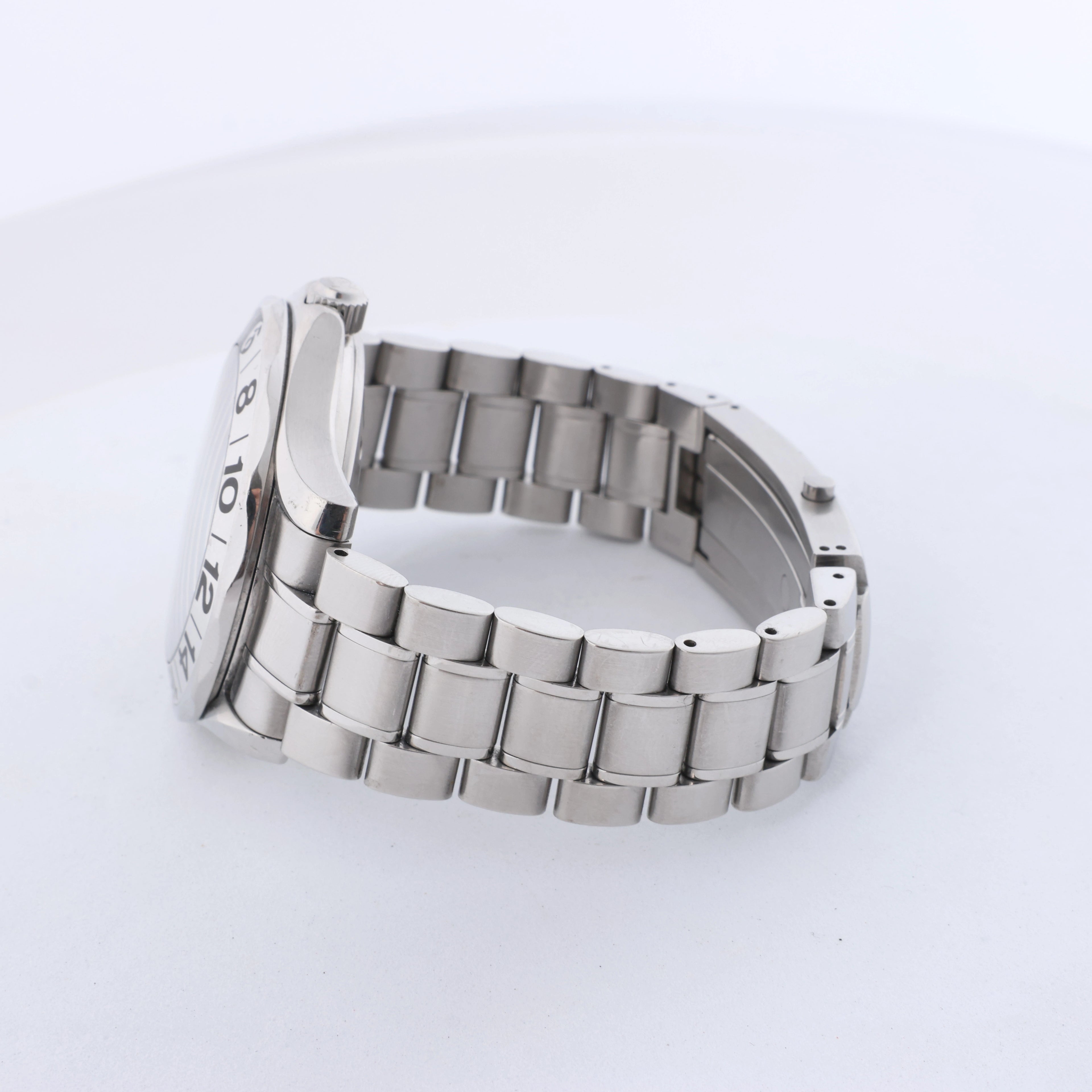 Reloj Omega Seamaster Planet Ocean 2201.50 86065212 SS SS AT con esfera negra