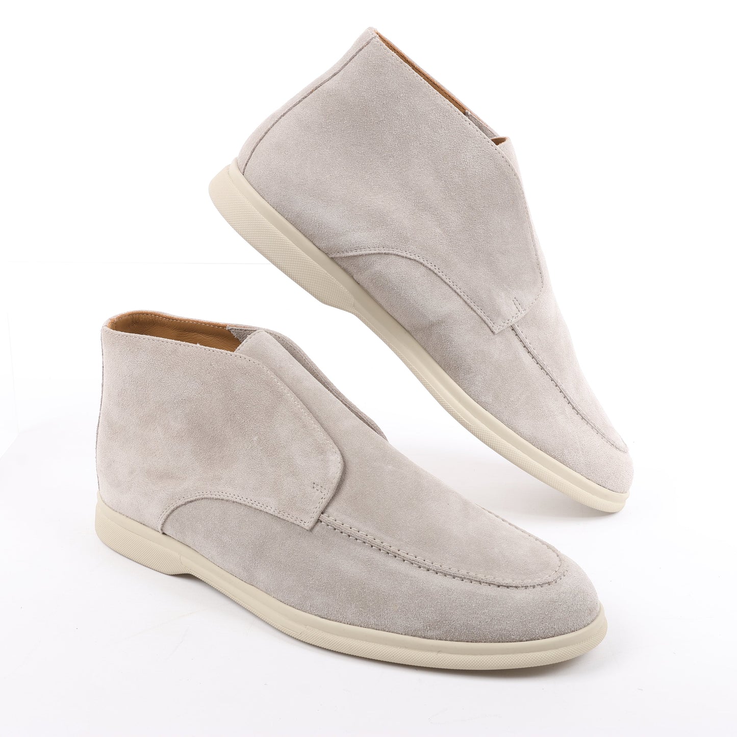 PINI PARMA Slipper aus Wildleder in Hellgrau, Größe 42,5 EU