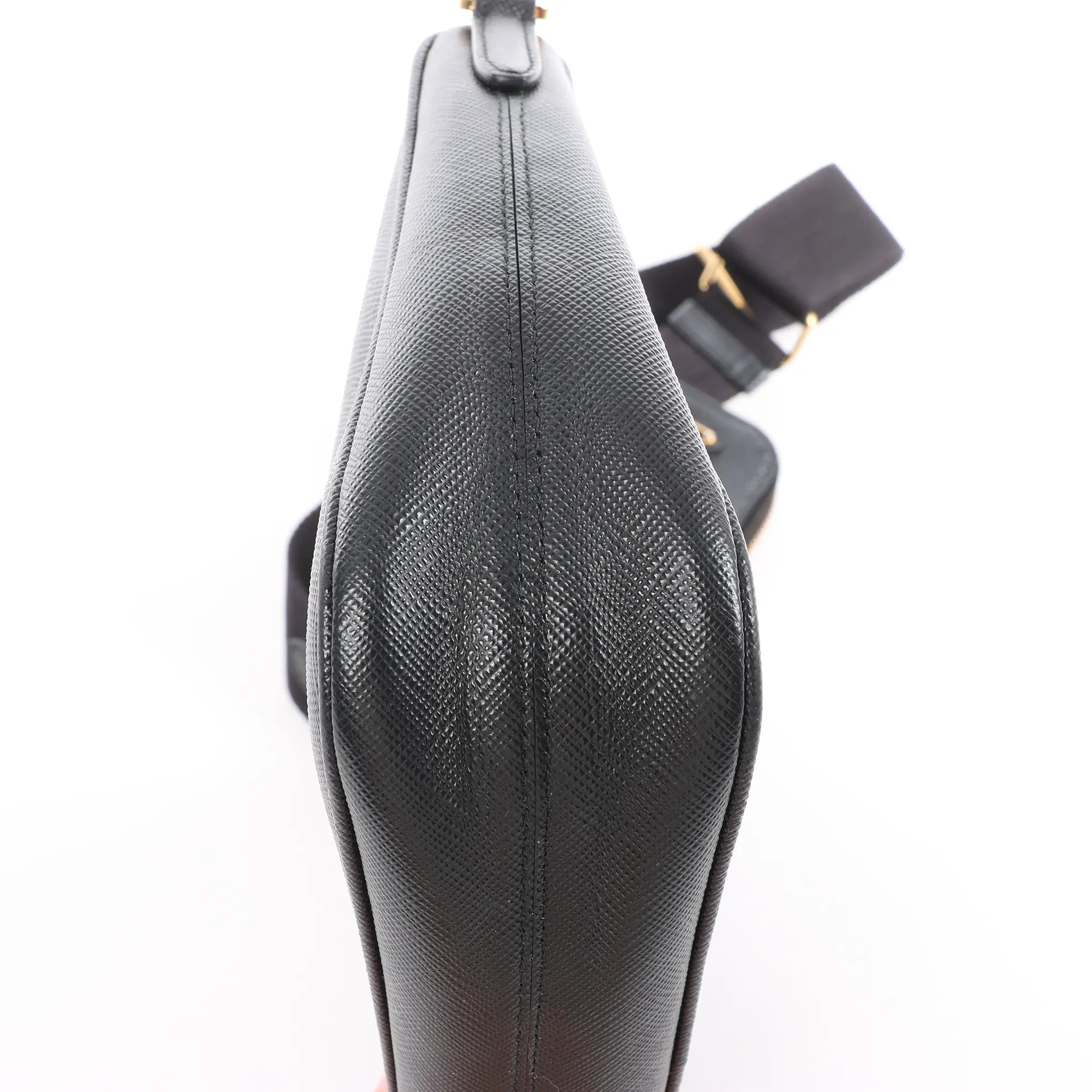 Prada Re-Edition 2005 Leather Crossbody Bag in Black
