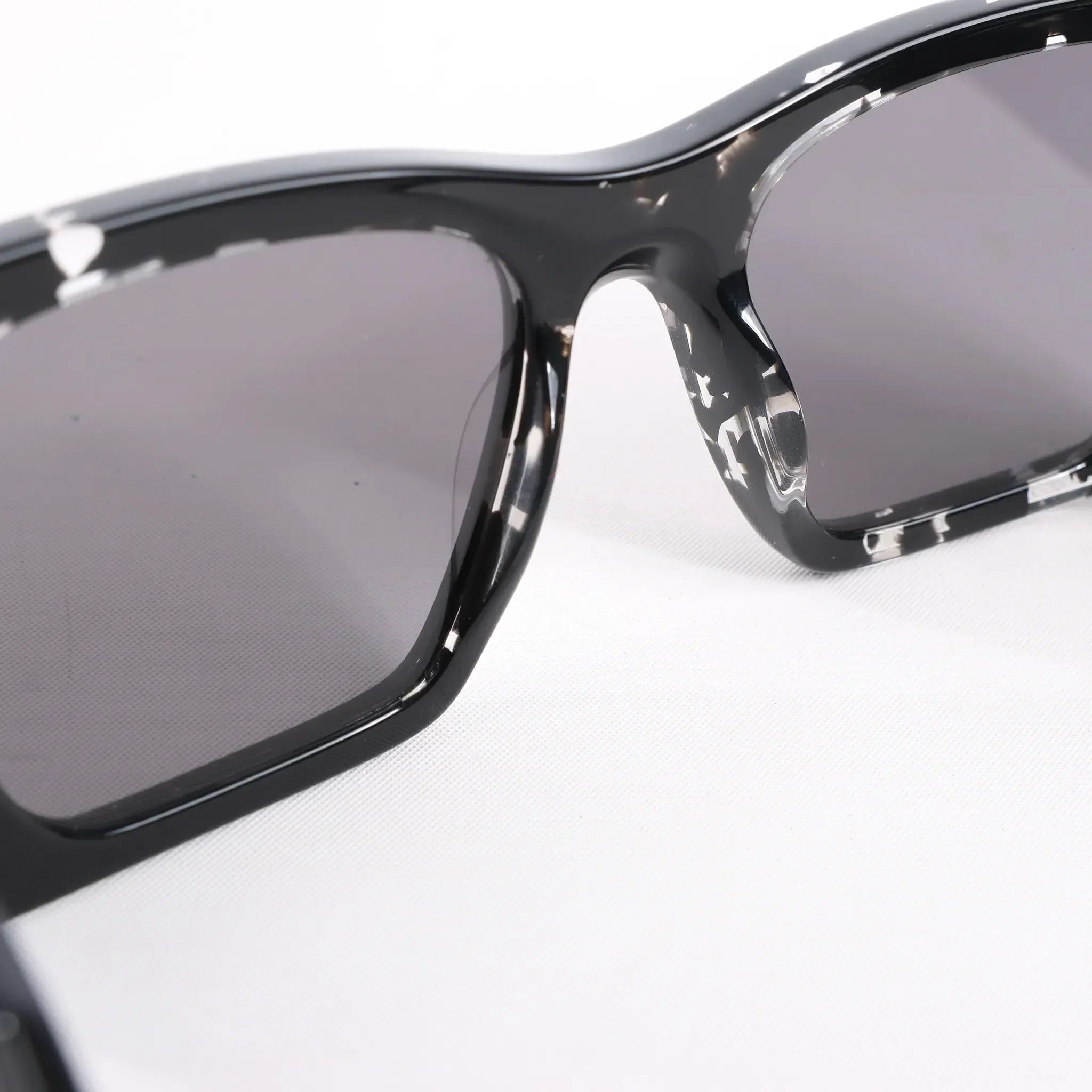 Prada Cat Eye-Frame Sunglasses in Black PR 08Y