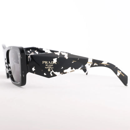 Lunettes de soleil Prada œil de chat noires PR 08Y