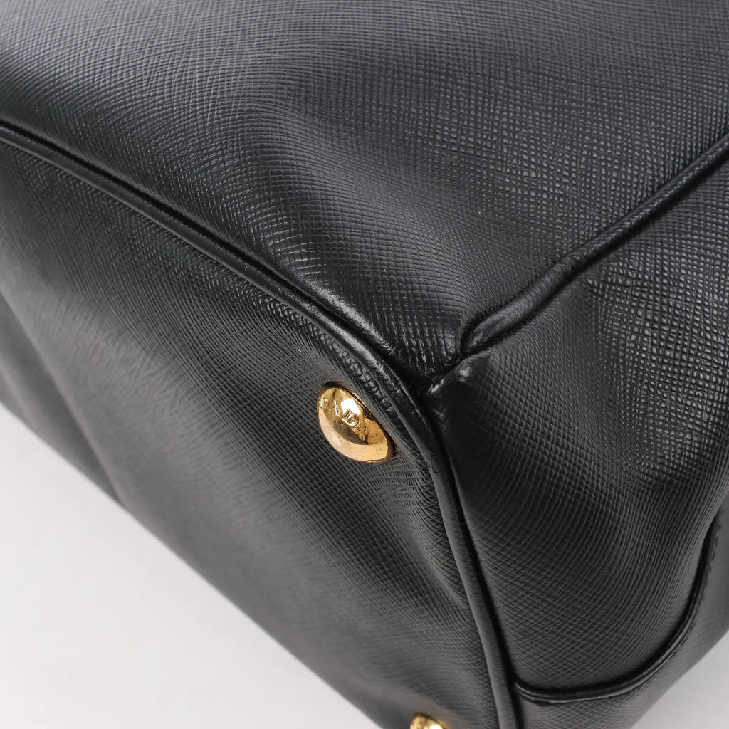 Prada Galleria Saffiano Lux Leather 2Way Handbag in Black