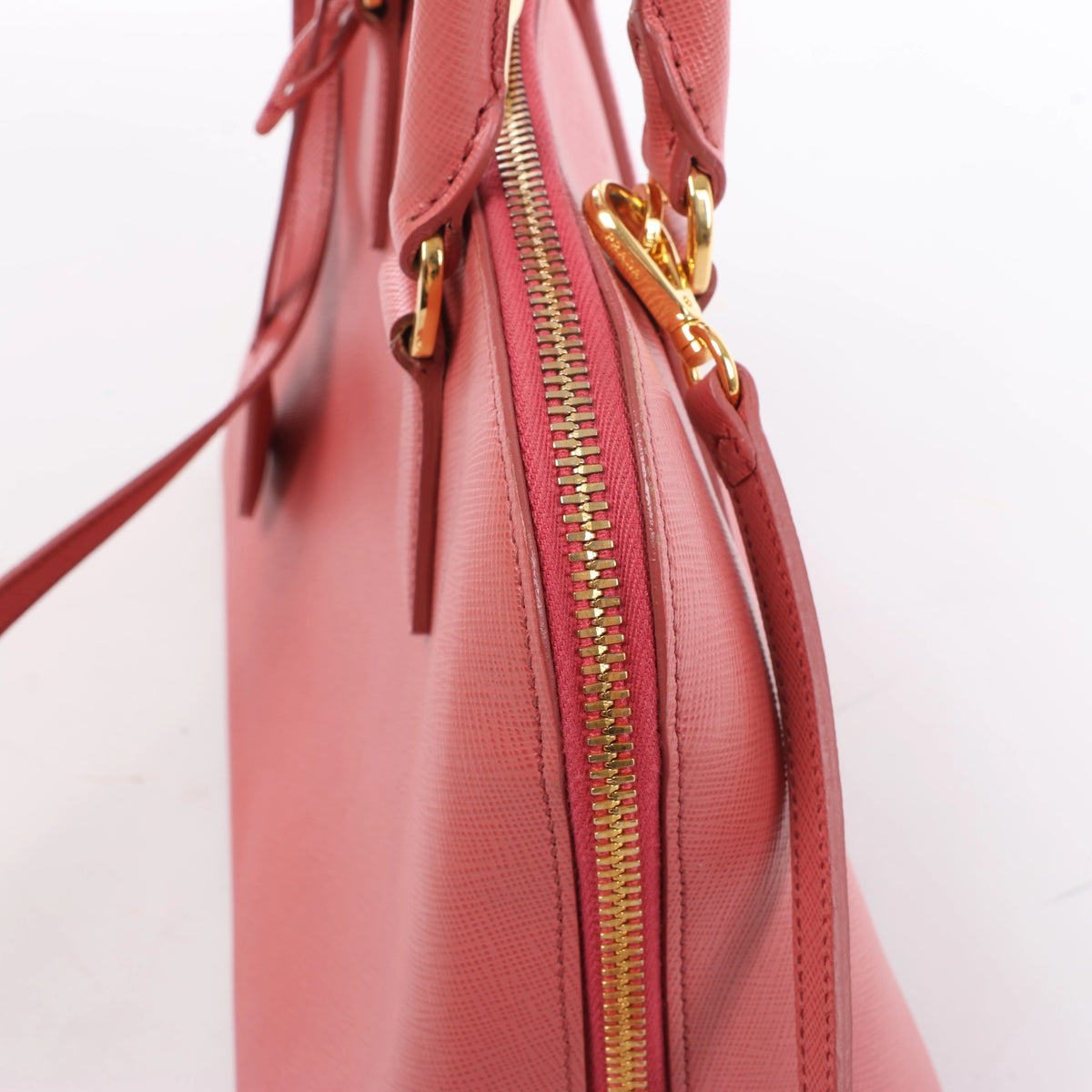 Prada Promenade Saffiano Lux Leather 2Way Handbag in Pink BL0837
