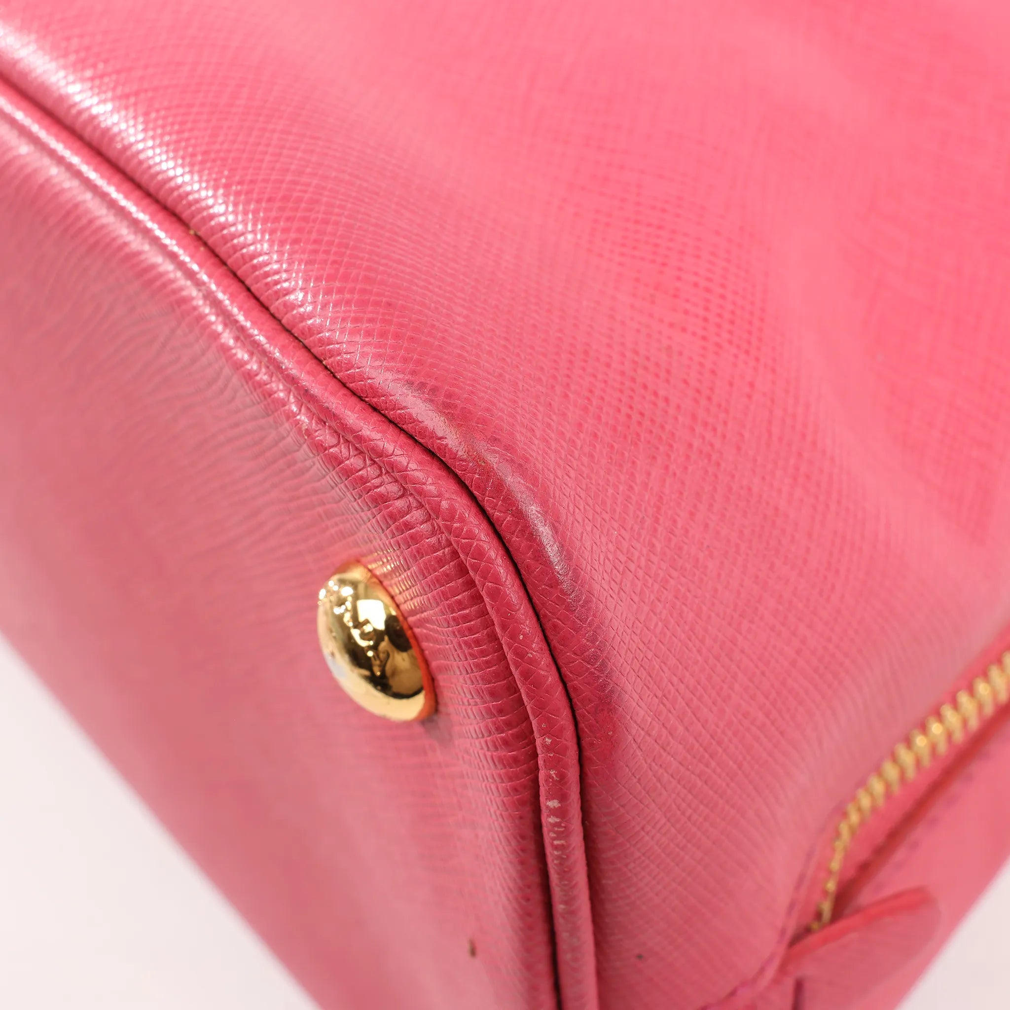 Prada Promenade Saffiano Lux Leather 2Way Handbag in Pink BL0837
